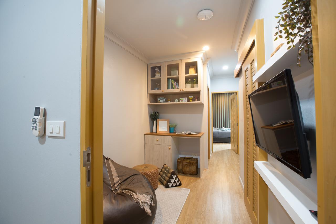Pamahouse Boutique Hostel Bangkok Exterior photo