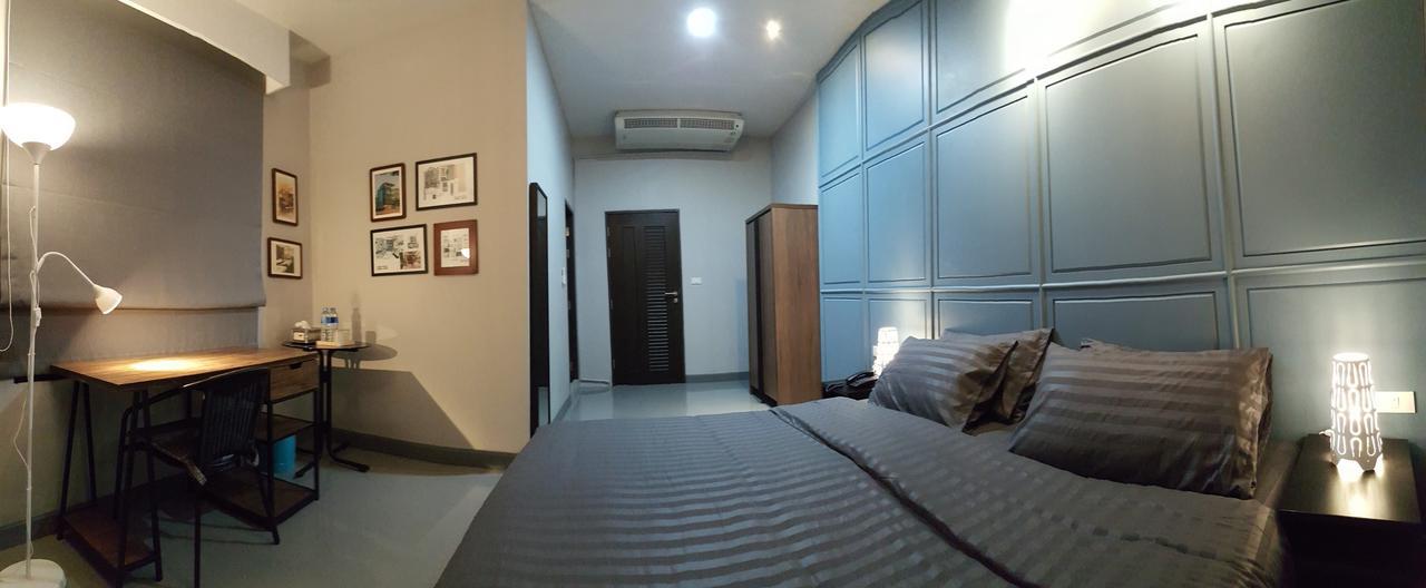 Pamahouse Boutique Hostel Bangkok Exterior photo